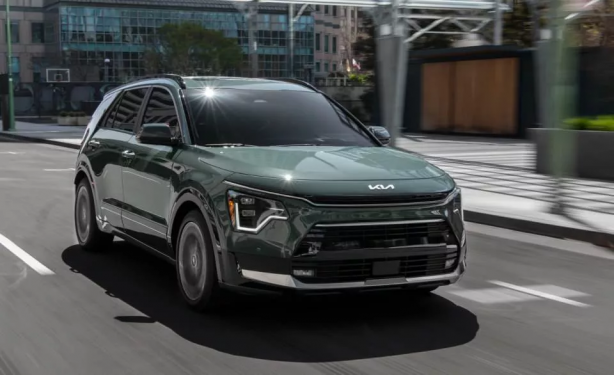 Foto - İşte fiyatı ve özellikleri... Yolların yeni kralı Türkiye’ye giriş yaptı