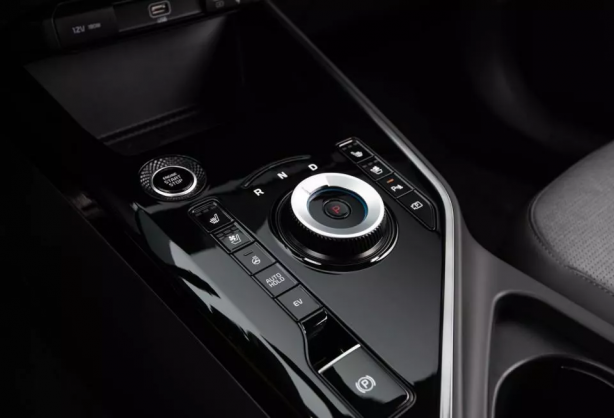 Foto - İşte fiyatı ve özellikleri... Yolların yeni kralı Türkiye’ye giriş yaptı