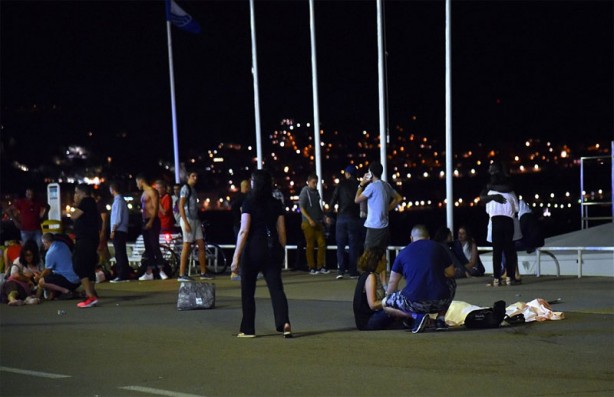 Foto - İşte Fransız basınının sakladığı Nice saldırısının dehşet görüntüleri