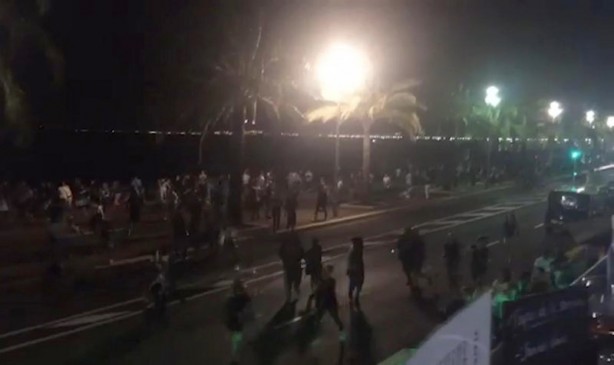 Foto - İşte Fransız basınının sakladığı Nice saldırısının dehşet görüntüleri