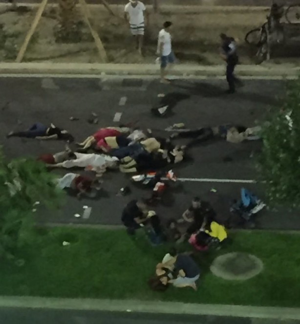 Foto - İşte Fransız basınının sakladığı Nice saldırısının dehşet görüntüleri