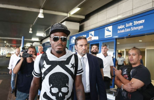 Foto - Futbol camiasında biten transferler