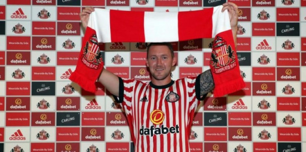 Foto - Futbol camiasında biten transferler