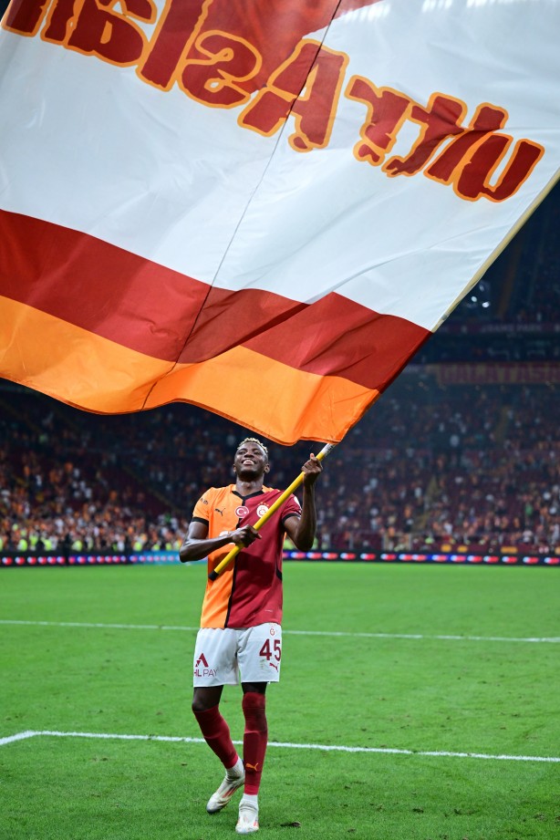 Foto - İşte Galatasaray taraftarını sarsacak açıklama! Kahreden haber: ‘Yapamayız’ diyerek resti çektiler…