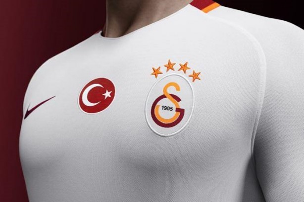 Foto - İşte Galatasaray'ın yeni formaları 