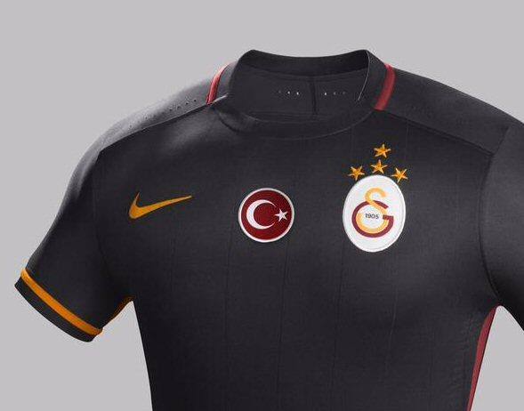 Foto - İşte Galatasaray'ın yeni sezon formaları