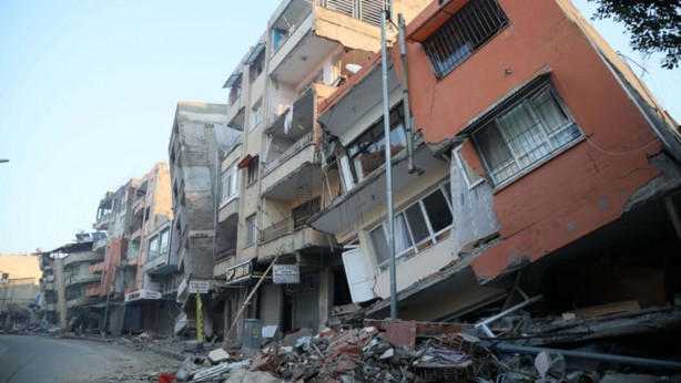 Foto - İbn-i Sina'nın binlerce yıl öncesindeki deprem uyarısı gündem oldu: Zelzel sonrası ortaya çıkabilir