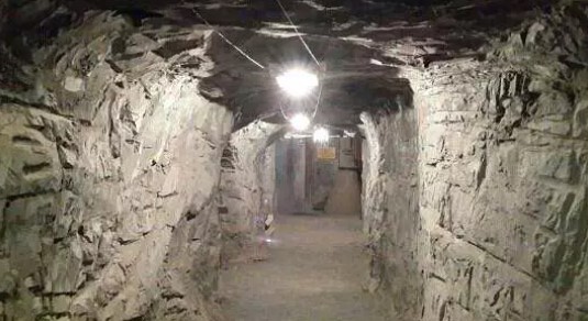 Foto - İşte insan eliyle açılmış en büyük çukur: Tam 240 metre!