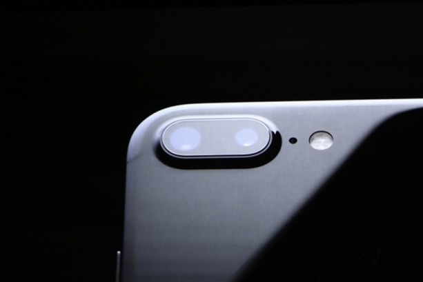 Foto - İşte iPhone 7'nin tüm resmi özellikleri!