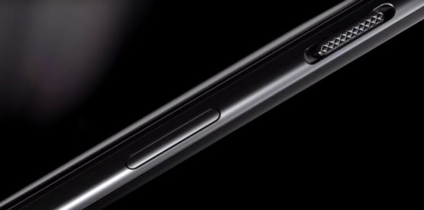 Foto - iPhone X'i bitirecek telefon tanıtıldı!