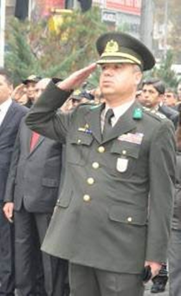 Foto - İşte isim isim firari generaller