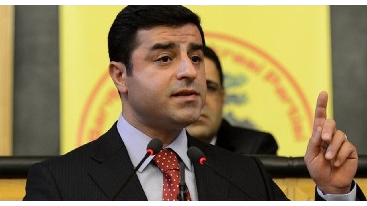 Foto - İşte isim isim tam liste... Hangi siyasetçi hangi takımı tutuyor?