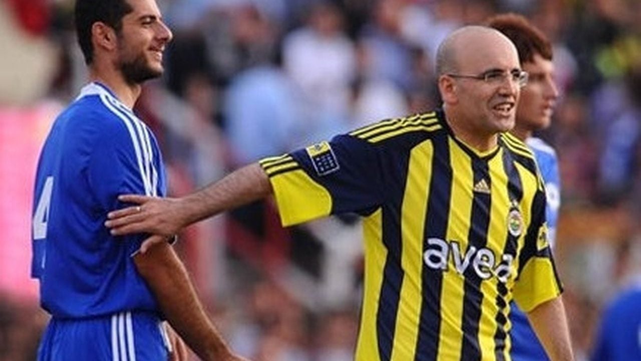 Foto - İşte isim isim tam liste... Hangi siyasetçi hangi takımı tutuyor?