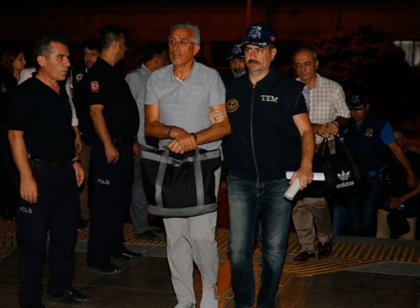 Foto - İşte isim isim tutuklanan generaller