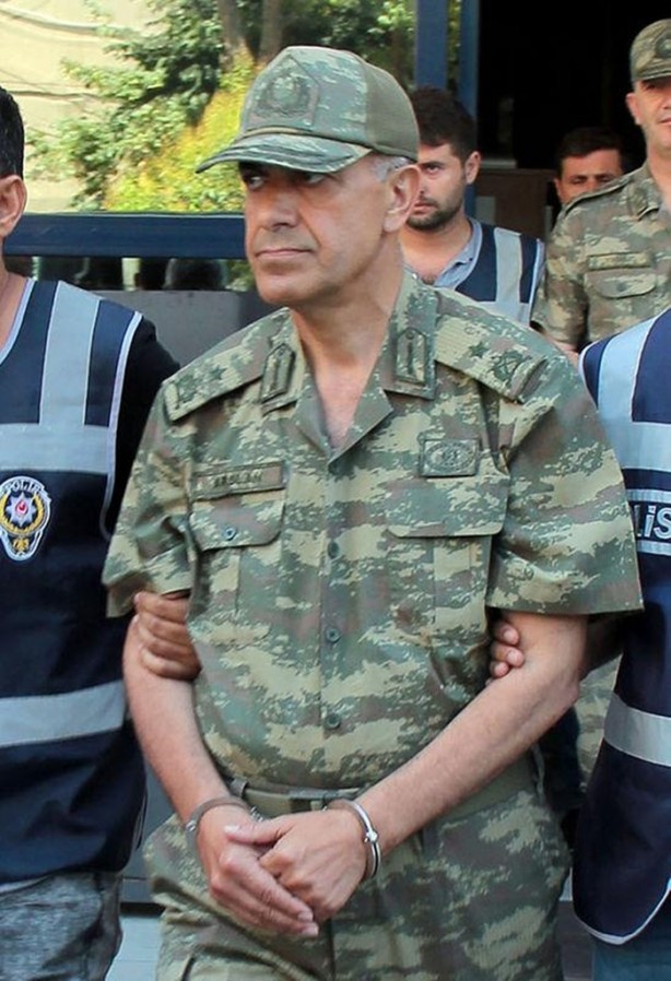 Foto - İşte isim isim tutuklanan generaller