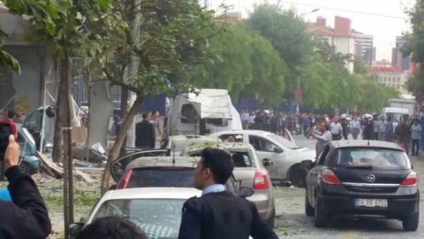 Foto - İşte İstanbul'daki patlamadan ilk görüntüler