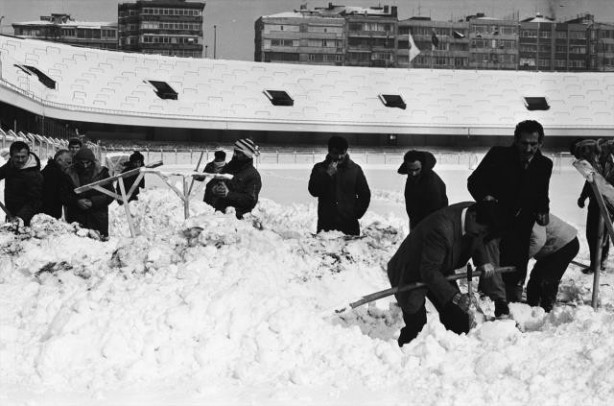 Foto - İşte İstanbul'un kara gömüldüğü 1987 kışından görüntüler