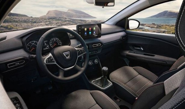 Foto - İşte kalabalık aileler için en uygun 7 kişilik araba!