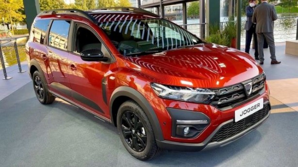 Foto - İşte kalabalık aileler için en uygun 7 kişilik araba!