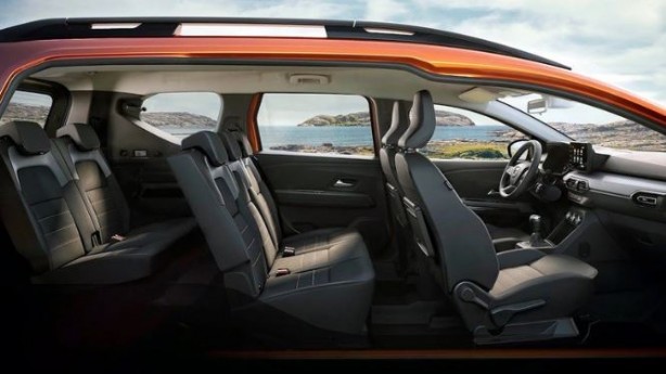 İşte kalabalık aileler için en uygun 7 kişilik araba!