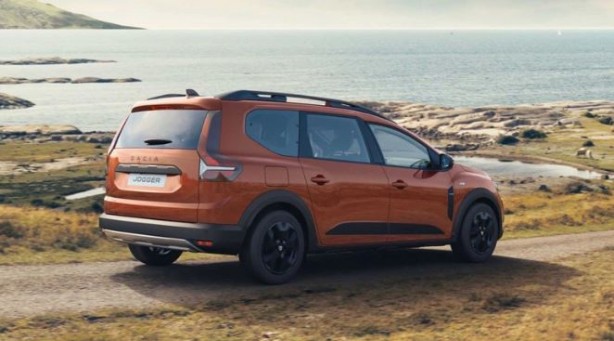 Foto - İşte kalabalık aileler için en uygun 7 kişilik araba!