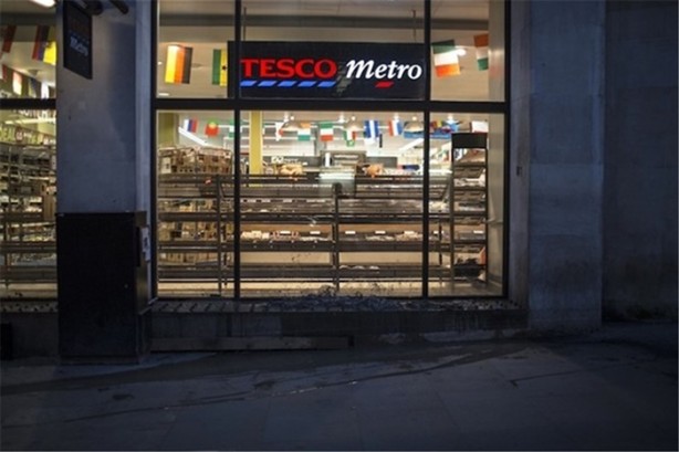 Foto - İşte kaldırımlardaki metallerin sırrı!