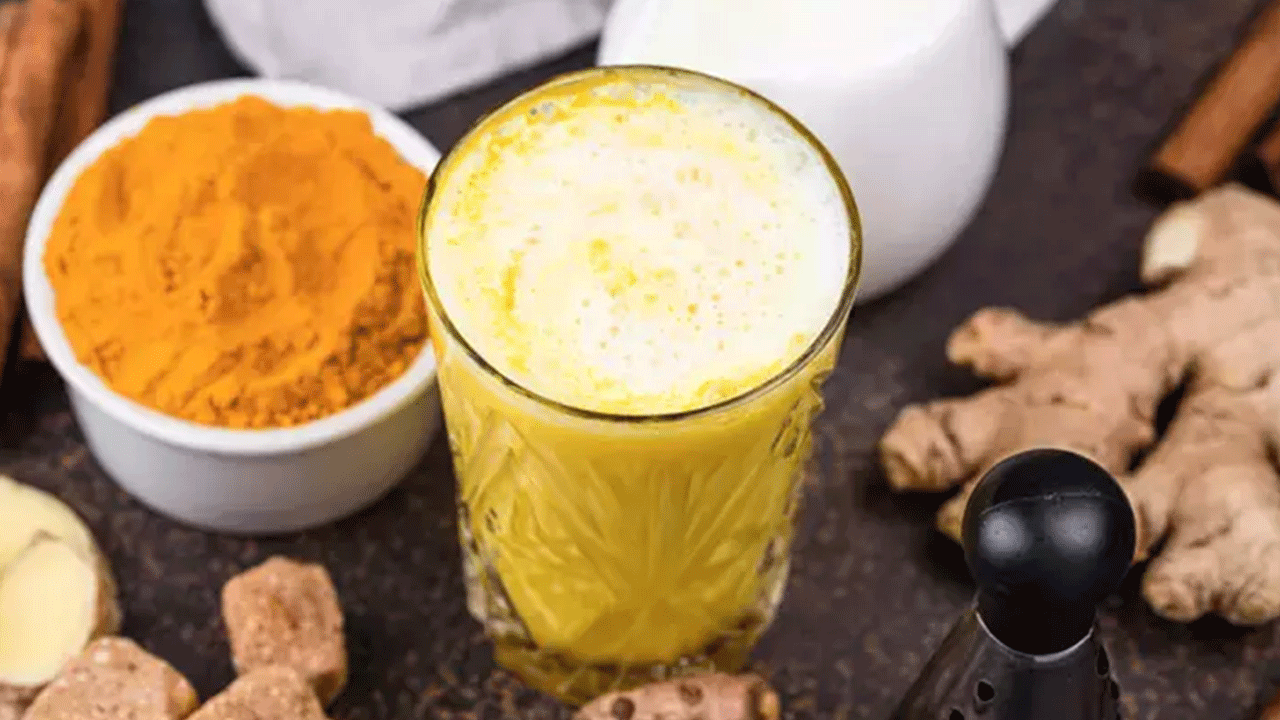 Foto - İşte kanseri önleyen 'Altın süt' tarifi! Her gün tüketilmeli!
