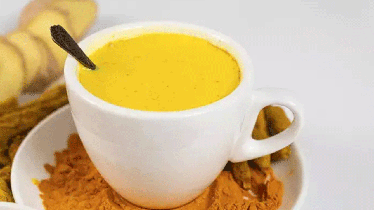 Foto - İşte kanseri önleyen 'Altın süt' tarifi! Her gün tüketilmeli!