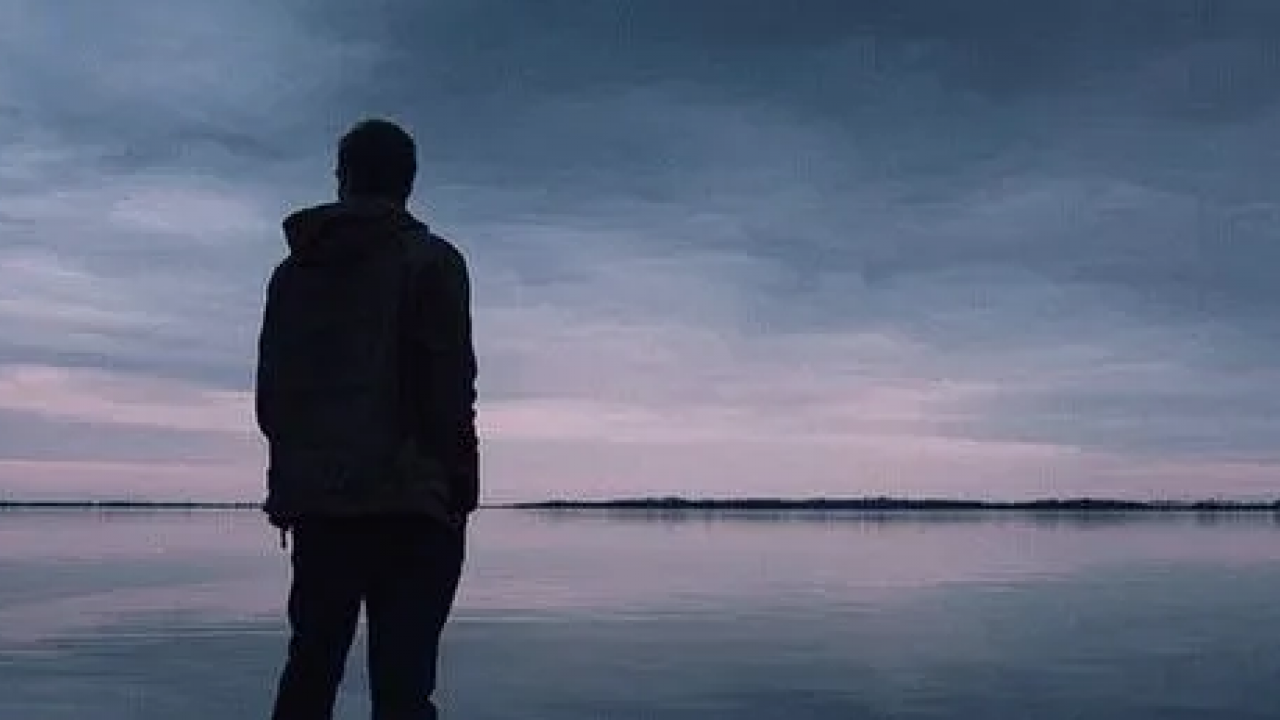 Her 6 kişiden 1'i yalnızlıktan etkileniyor... 