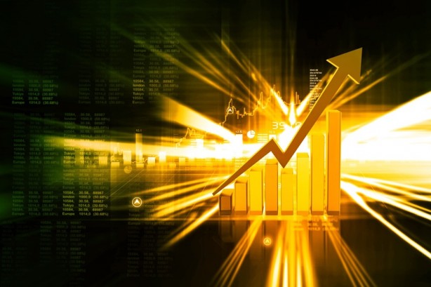 Foto - Peki enflasyon artar mı? Bu soruma verilen yanıtlar ise şöyle: Enflasyonda ana nedenin kur artışı olduğu söyleniyordu. Şimdi kur düşüyor. Enflasyonla mücadele tavizsiz bir şekilde sürdürülecek.