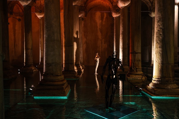 Foto - İşte o detay... Yerebatan Sarayı’nın isminin nereden geldiğini biliyor musunuz?