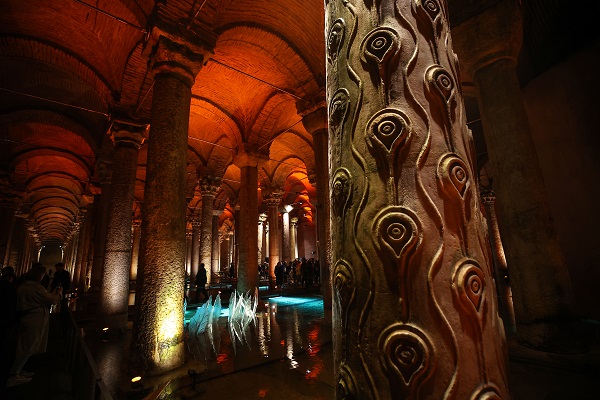 Foto - İşte o detay... Yerebatan Sarayı’nın isminin nereden geldiğini biliyor musunuz?