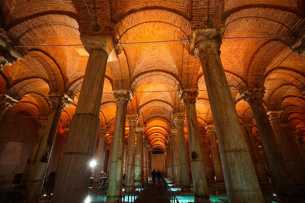 Foto - İşte o detay... Yerebatan Sarayı’nın isminin nereden geldiğini biliyor musunuz?