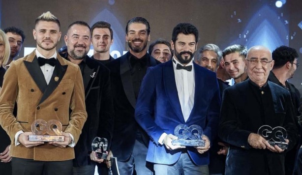 Foto - İşte o ödül töreninde çok konuşulan fotoğraf! Icardi, Teoman, Burak Özçivit... Icardi’nin eşinden bomba itiraf geldi: İstanbul’a taşınmaya ben ikna ettim!