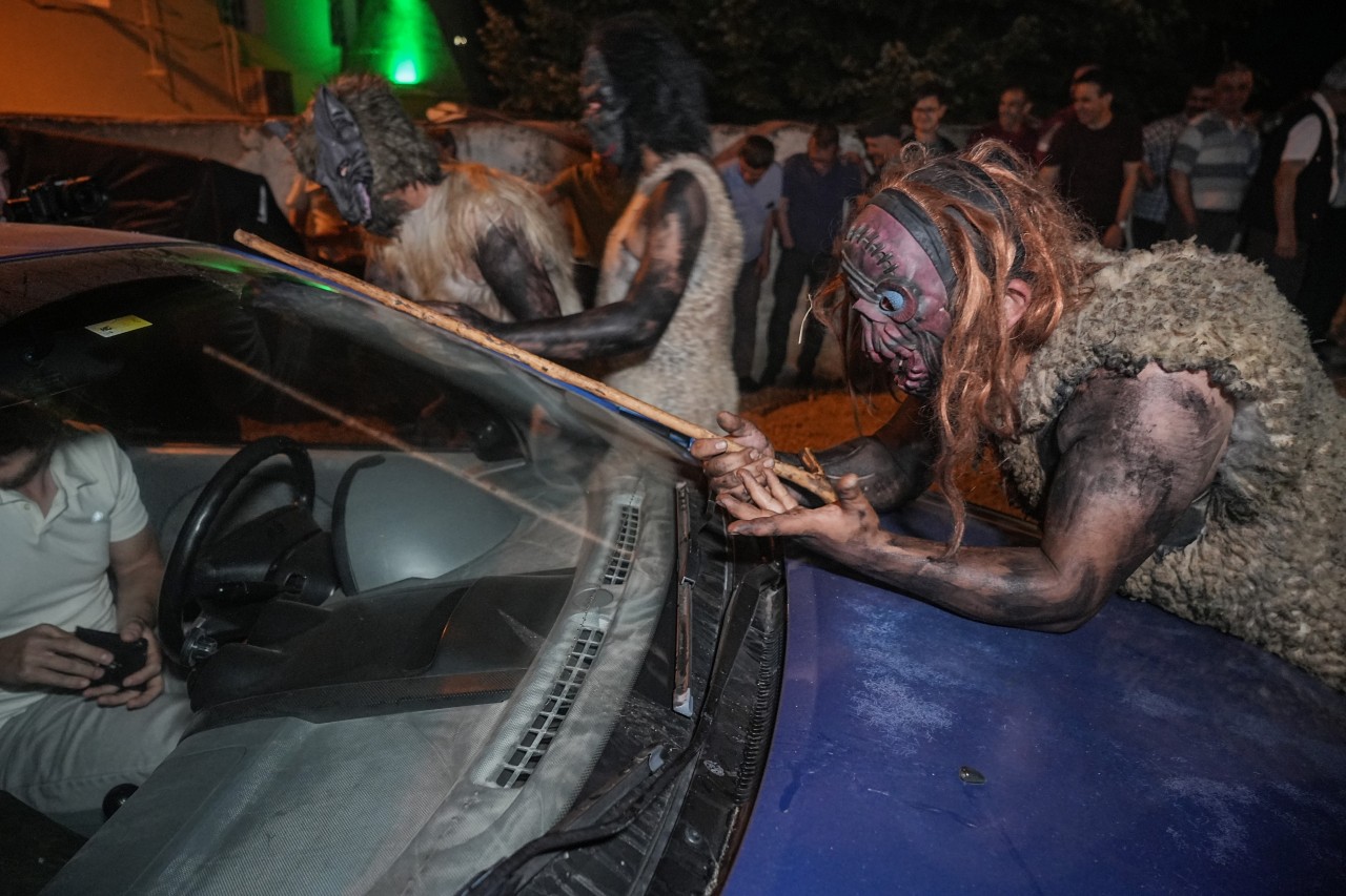 Foto - İşte Osmanlı’nın efsanevi süvarileri ‘Deliler’ Bayram gecelerini korku ve eğlenceye dönüştürüyor