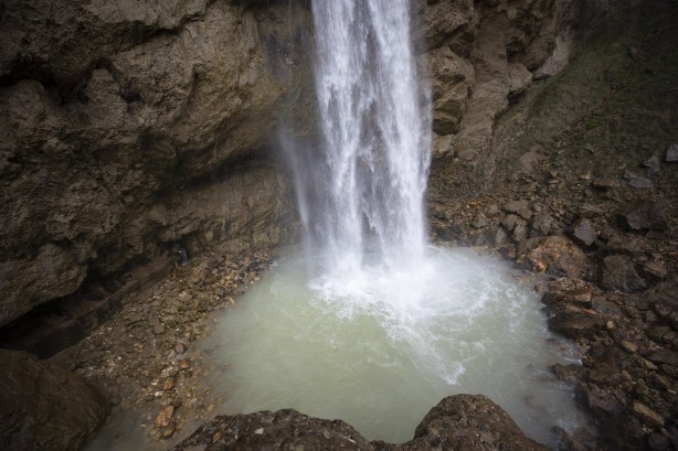 Foto - İşte Rabat Şelalesi'nde ilkbahar güzelliği...
