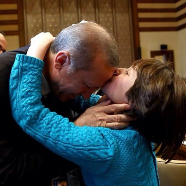 Foto - İşte samimi anlarıyla Başkan Erdoğan!