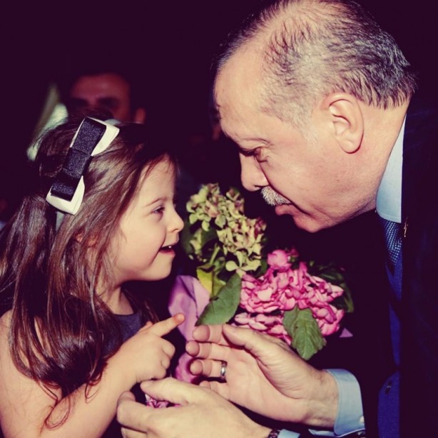 Foto - İşte samimi anlarıyla Başkan Erdoğan!
