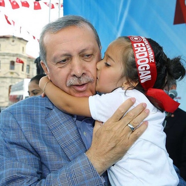 Foto - İşte samimi anlarıyla Başkan Erdoğan!