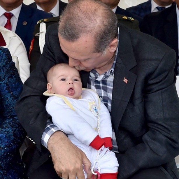 Foto - İşte samimi anlarıyla Başkan Erdoğan!