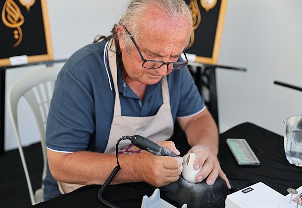 Foto - İşte sanatın en kırılgan hali