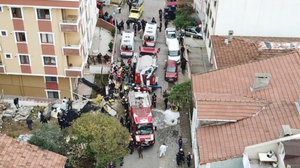 Foto - İşte Sancaktepe'deki helikopter kazasından ilk fotoğraflar...