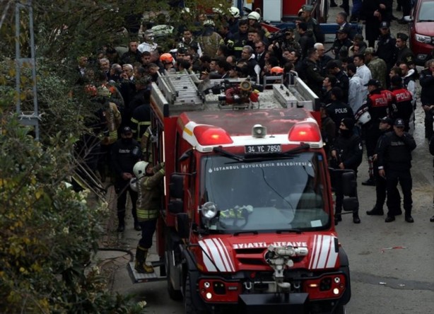 Foto - İşte Sancaktepe'deki helikopter kazasından ilk fotoğraflar...