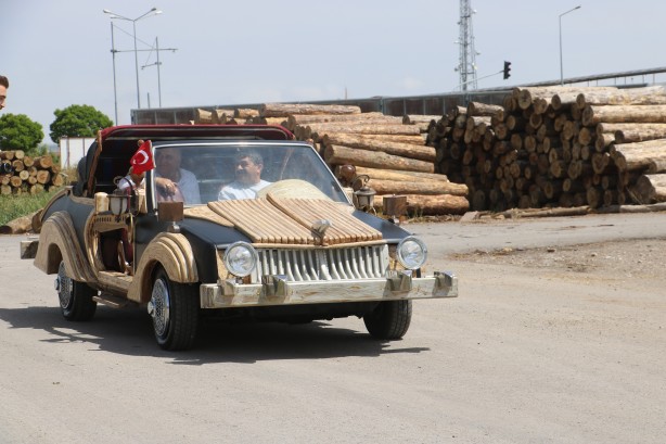 Foto - İşte satışa fiyatı! Bu otomobilin aynısı başka yerde yok