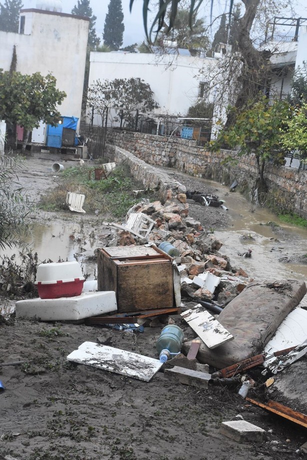 Foto - İşte sel felaketi sonrasında Bodrum!