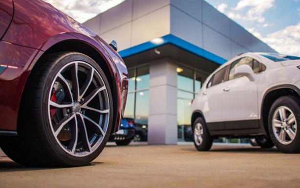 İşte sıfır otomobil stokçuları! Fiyatları böyle artırıyorlar