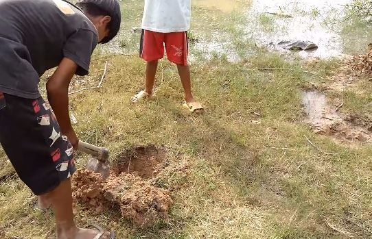 Foto - İşte sıra dışı balık tutma yöntemi