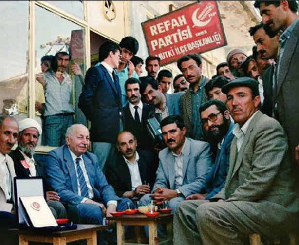 Foto - İşte siyasilerin arşivde kalmış bilinmeyen fotoğrafları