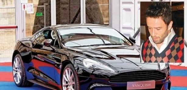 Foto - İşte Süper Lig yıldızlarının otomobilleri