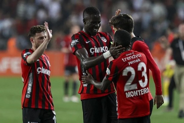 Foto - İşte Süper Lig'de küme düşmesi kesinleşen takımlar!